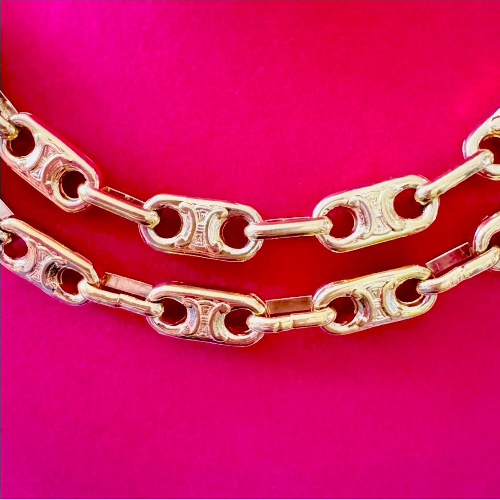 SOLD ❌ Vintage Celine Gold Chain Necklace - Picture 3 of 10